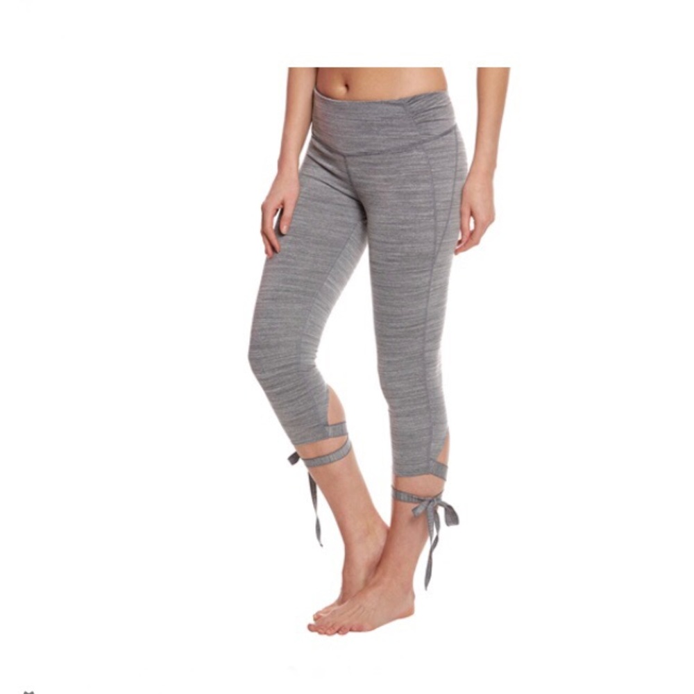COPY - Manduka grey leggings